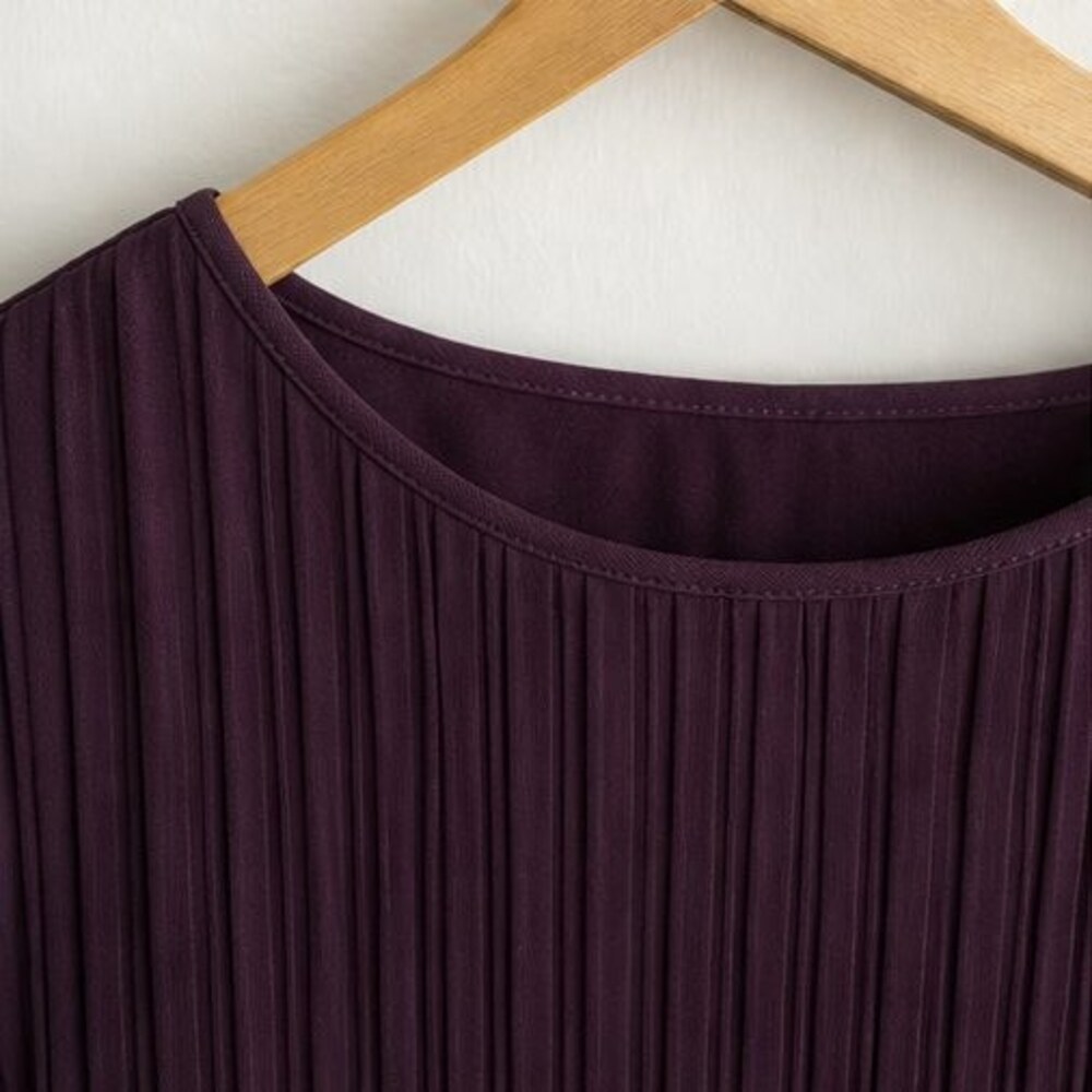 Lilac Lace Trim Top - Picture 4 of 6